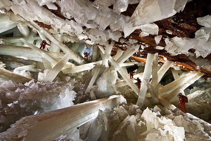 amazing_caves_natural_decoration_11