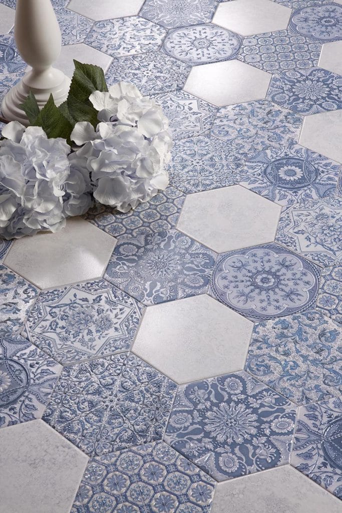 white-blue-tiles7