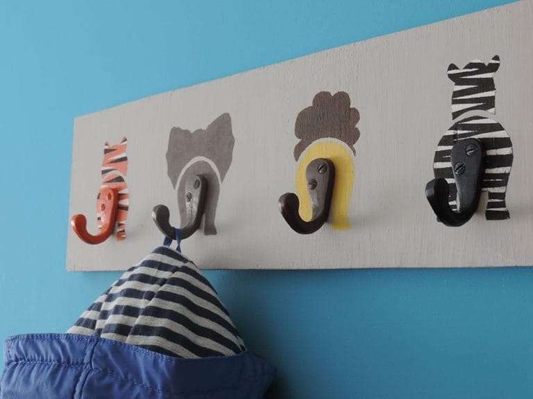 Make a wall coat hanger for kids becoration